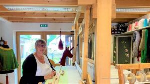 Claire Aubert - Tisserande au SPTB